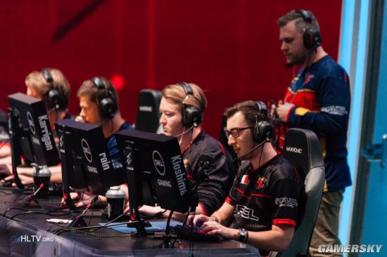 iG官方：下路xiaoyueji&打野Tianzhen正式加入战队