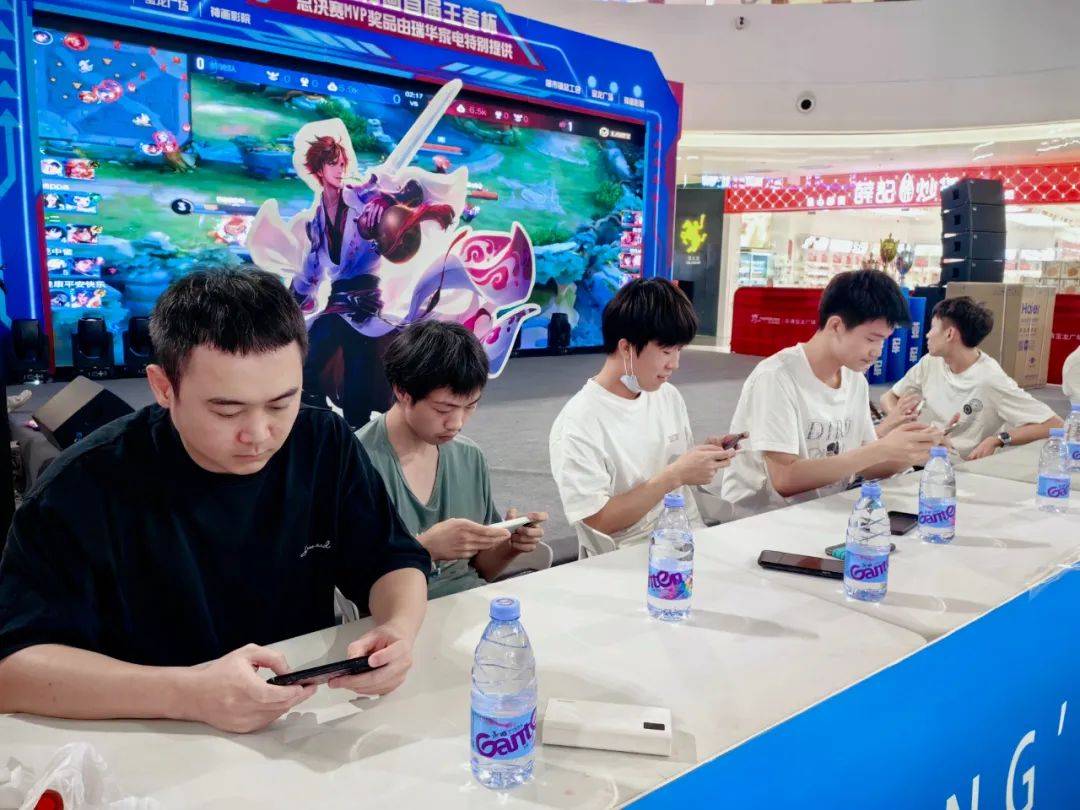 【资讯】巴西阵容完成入驻，GODSENT正式签约TACO五人组