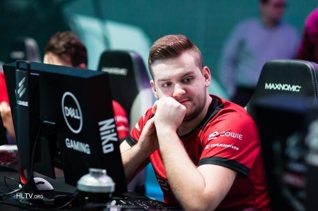 S1Mon 离开 EDward Gaming